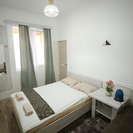 U Ashota Otel Erivan Dış mekan fotoğraf
