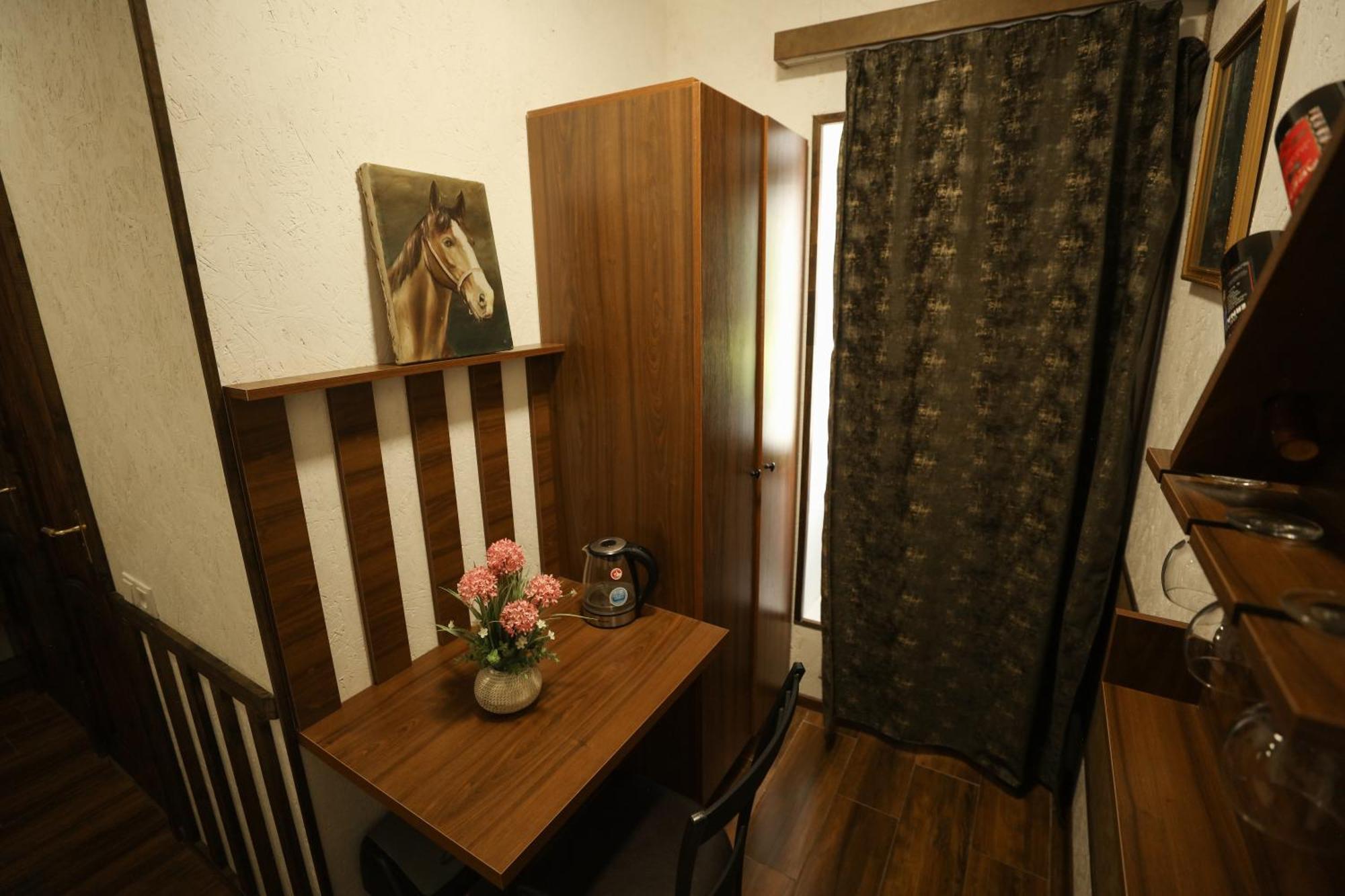 U Ashota Otel Erivan Dış mekan fotoğraf