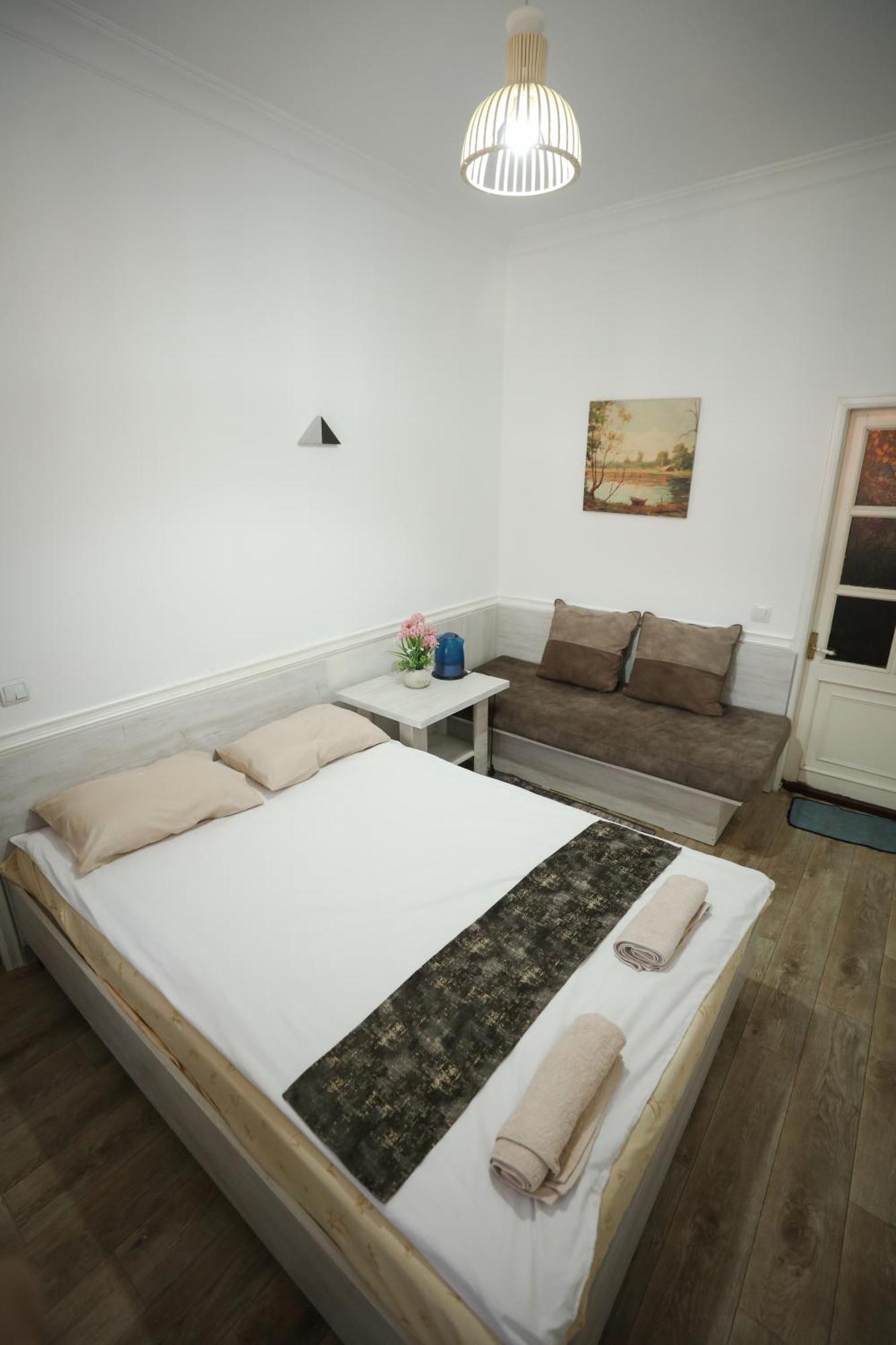 U Ashota Otel Erivan Dış mekan fotoğraf